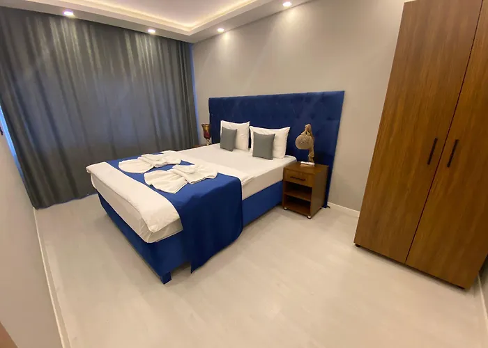 Big Peace Aparthotel 3*